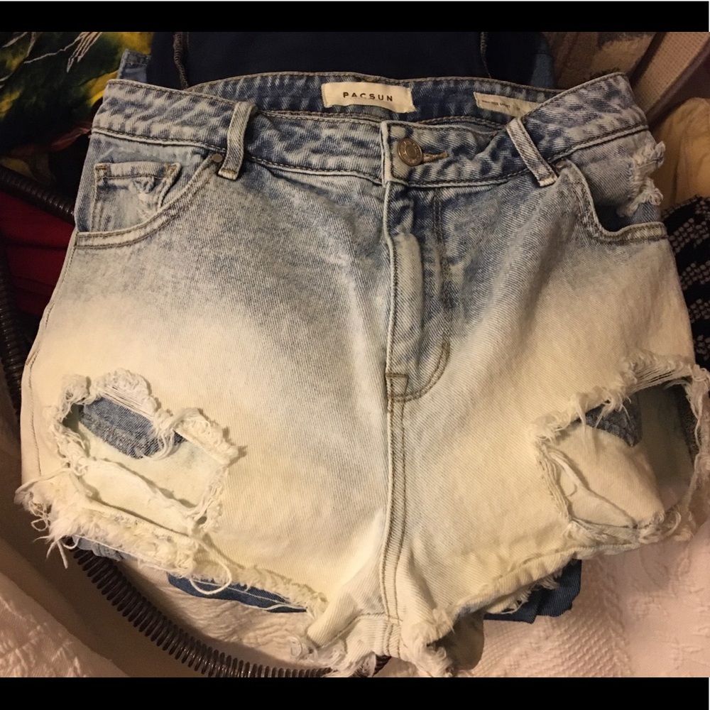 Pac Sun Chic Faded & Torn Jean Shorts Excellent Condition Size 2